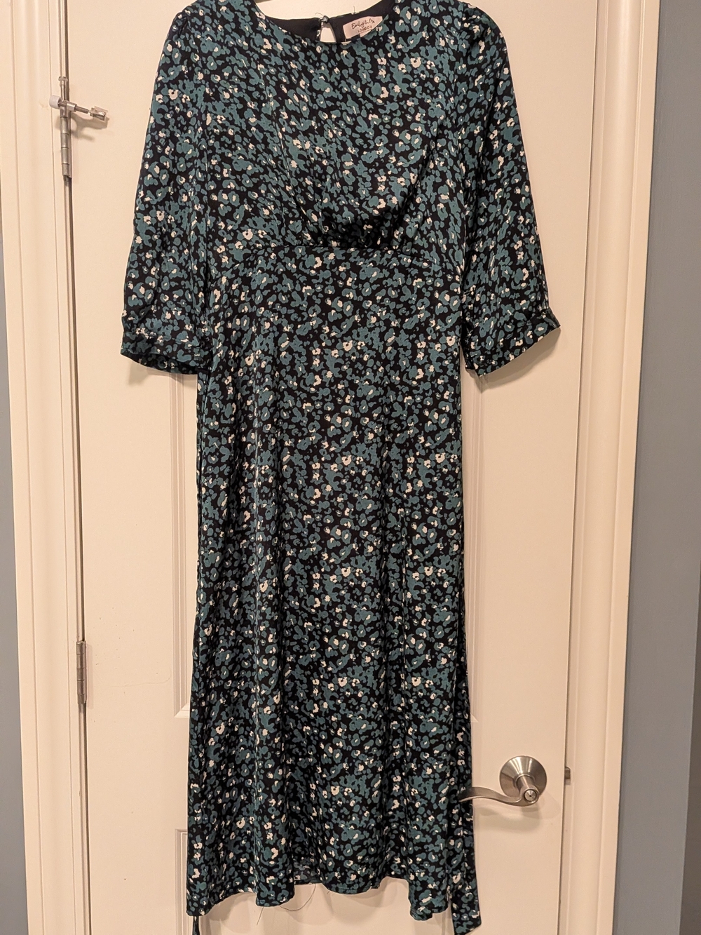 UK Brand Emily & Me Floral Green Midi Dress with Puff Sleeves